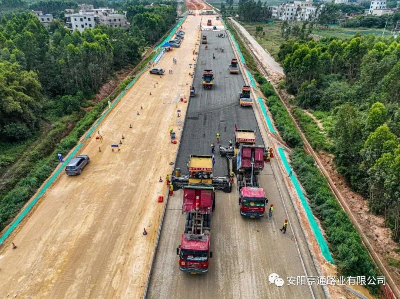 【省重 點項目】3D技術(shù)“打印”高速公路，南三島大橋項目進入路面工程施工階段